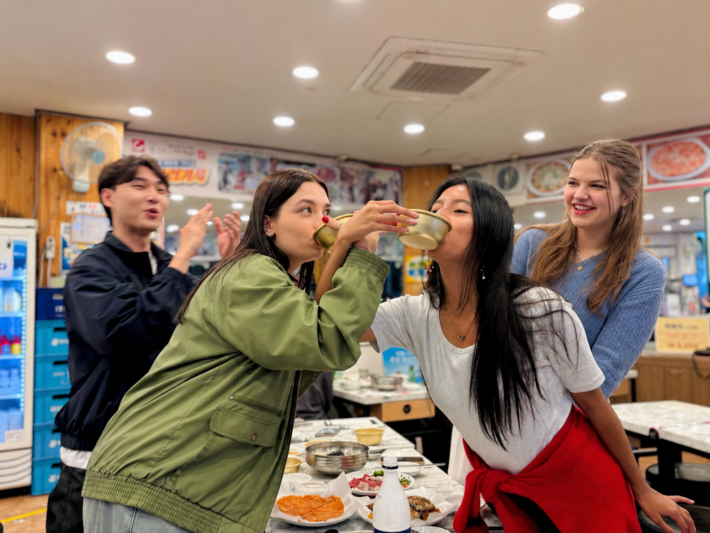Seoul Night Palace & Market Food Tour (Vehicle Included) image_2
