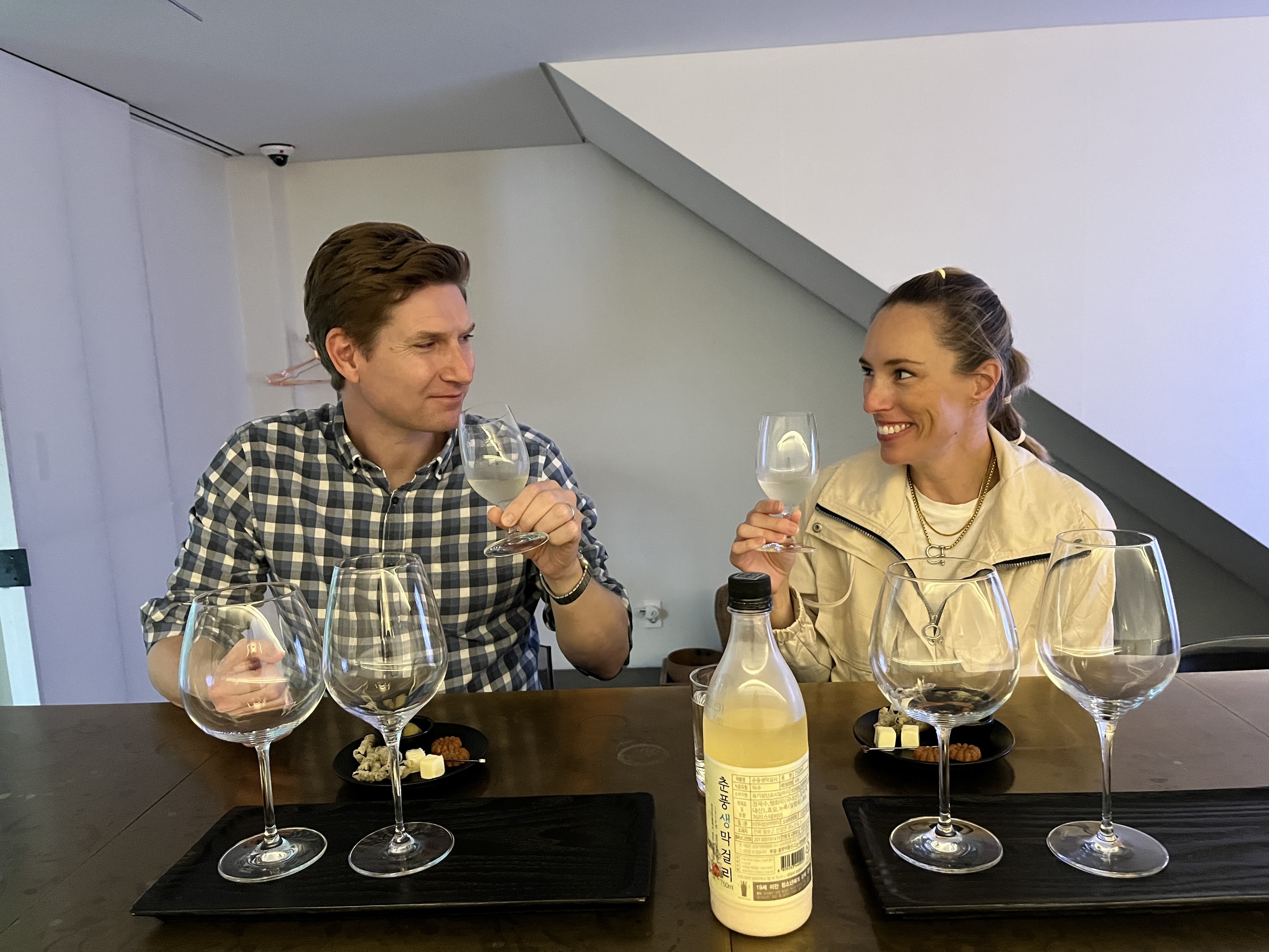 Seoul: Korean Craft Makgeolli Brewery Tour & Tasting Experience image_2