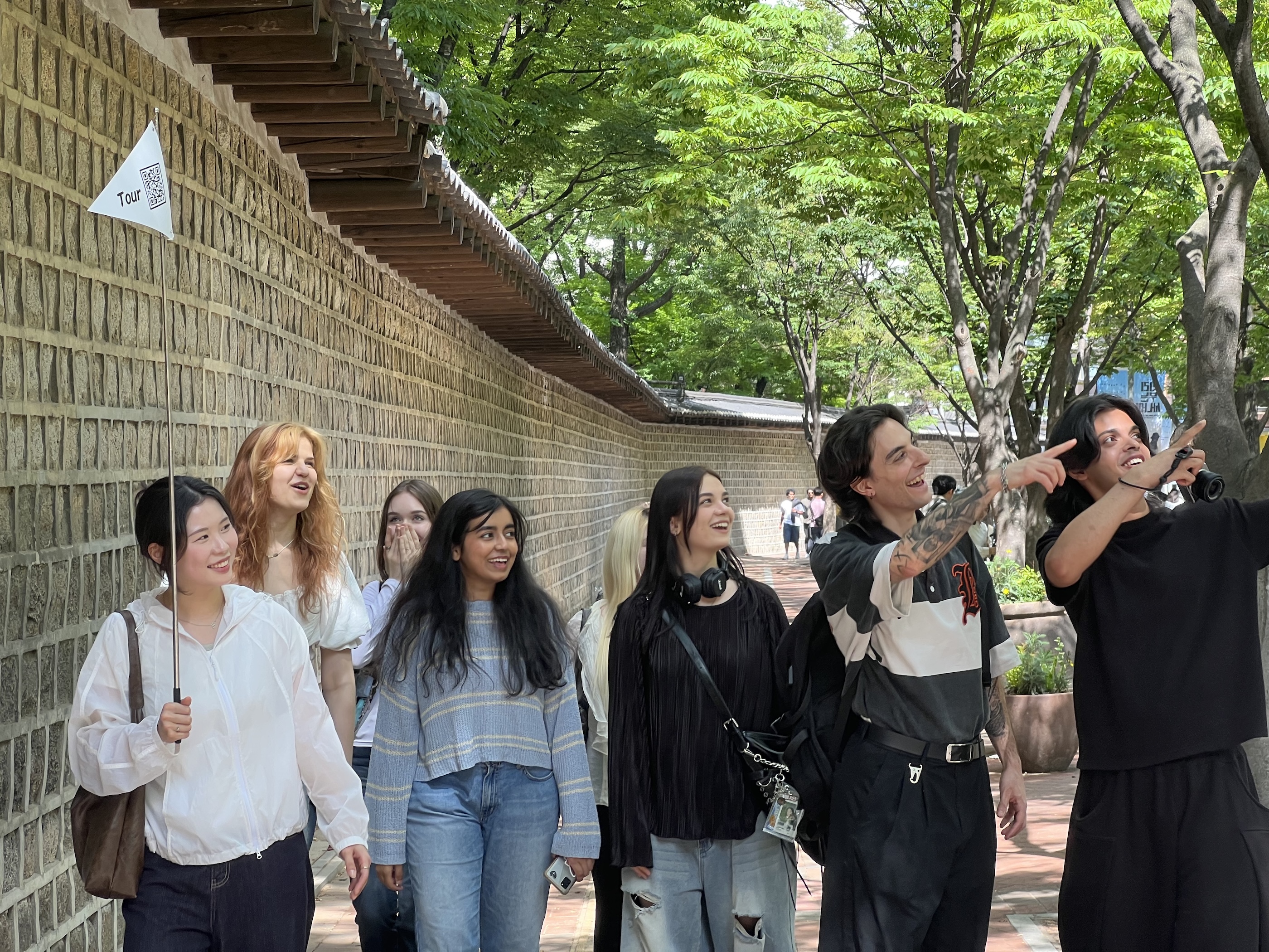 Seoul Dark History Tour: Deoksugung Palace & Seodaemun Prison image_15