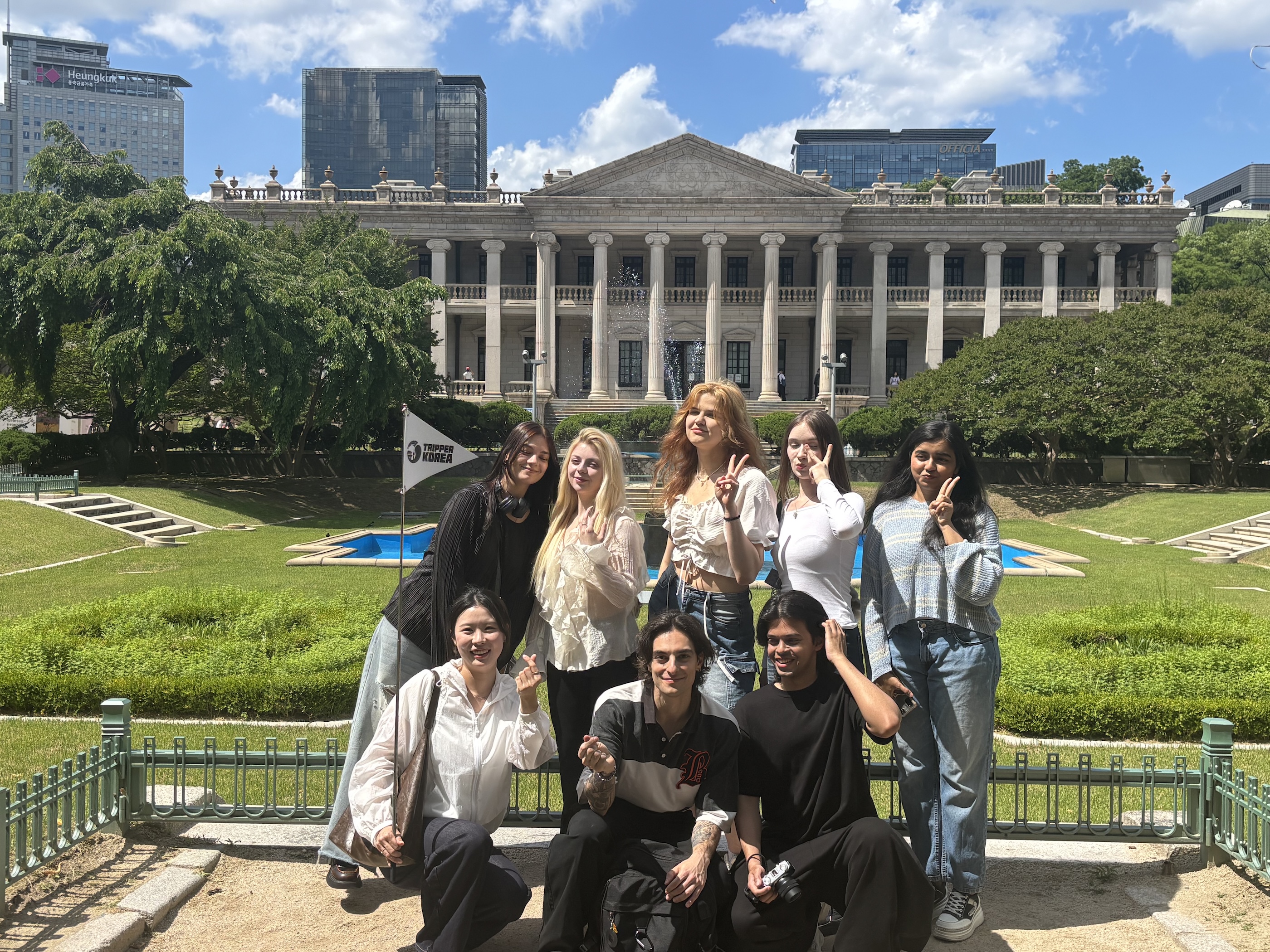 Seoul Dark History Tour: Deoksugung Palace & Seodaemun Prison image_4